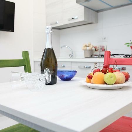 Casa Adamo Apartment Наполи Екстериор снимка